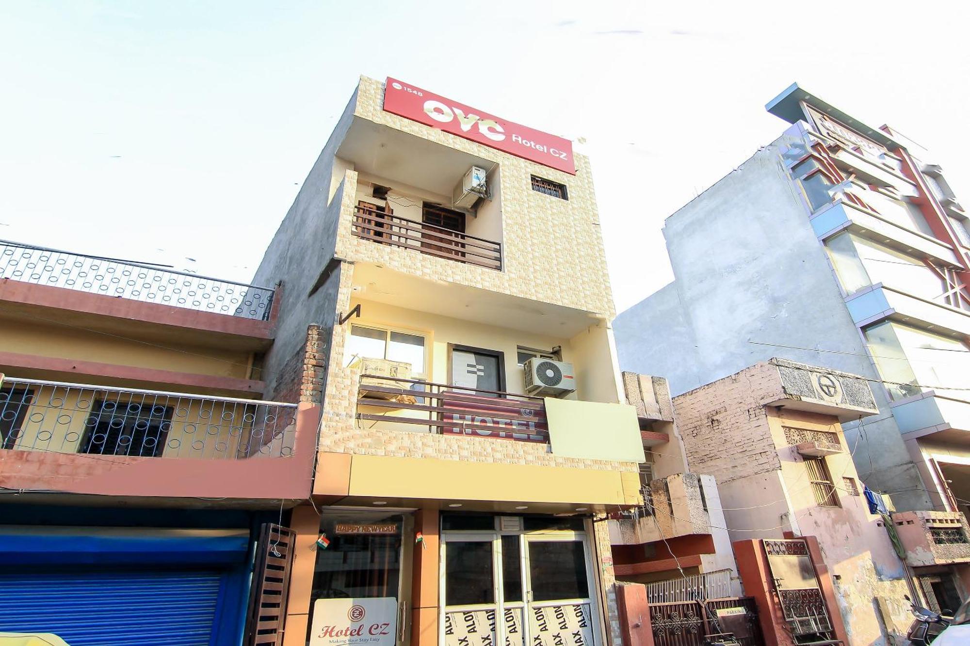 Oyo Flagship Hotel Cz Near Phoenix United Lucknow Buitenkant foto